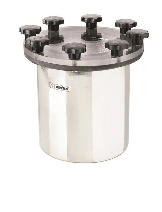 Coolingwater strainer
