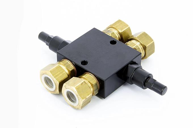 Pressure relief valve (G1/2) (incl. tube connectors Ø 18 mm.)