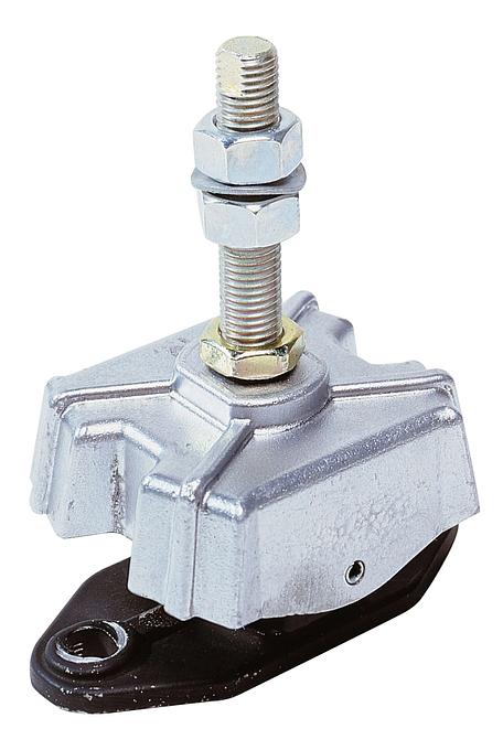 Flexible engine mounting for 3-cylinder marine diesel engines