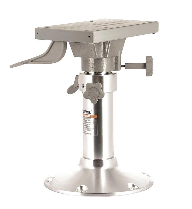 Pedestal adjustable